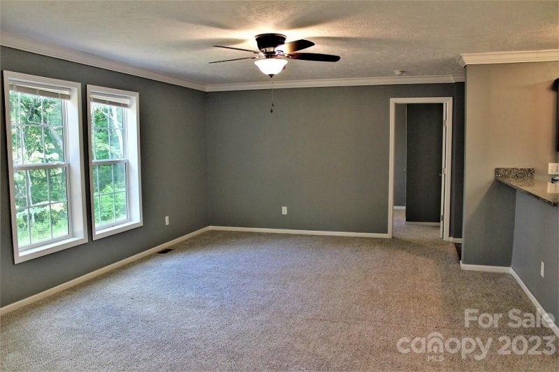 Property image 4 at 27 Meerkat Lane Lane, Sylva, NC 28779