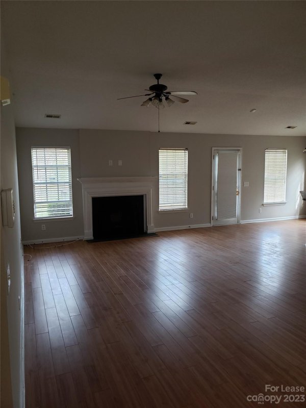 Property image 3 at 3918 Canterbrook Drive, Charlotte, NC 28269