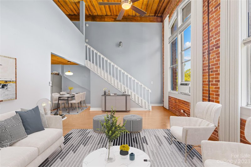 Property image 2 at 201 Hoskins Road, Charlotte, NC 28208