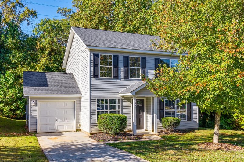 308 Peachtree Road