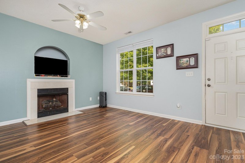 Property image 3 at 5914 Britt Lane, Dallas, NC 28034