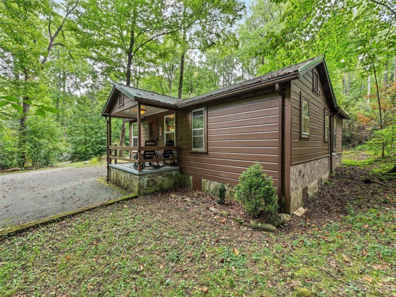 Property image 4 at 48 Viola Loop, Maggie Valley, NC 28751
