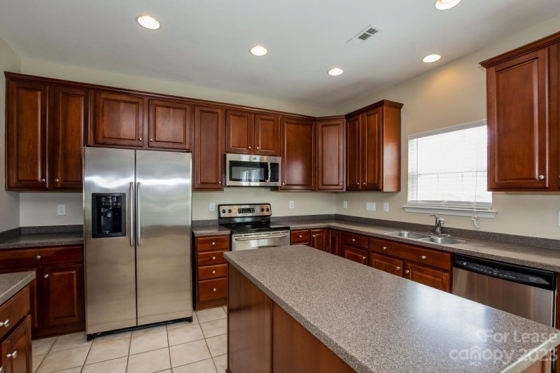 Property image 4 at 13320 Eastfield Village Lane, Charlotte, NC 28269