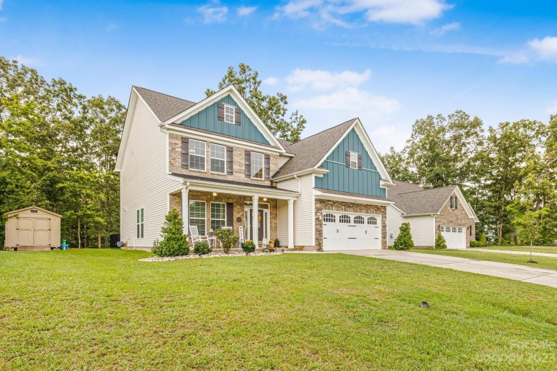 Property image 3 at 206 Vanderbilt Boulevard, Locust, NC 28097