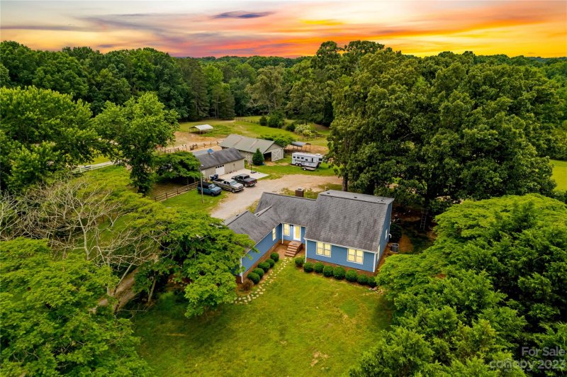 Property image 3 at 2606 Valley Farm Road, Waxhaw, NC 28173