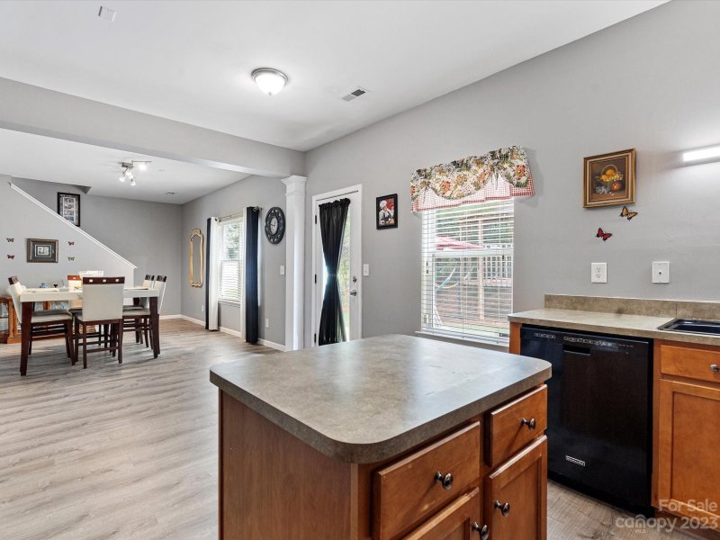 Property image 5 at 8546 Greenware Trail, Charlotte, NC 28269