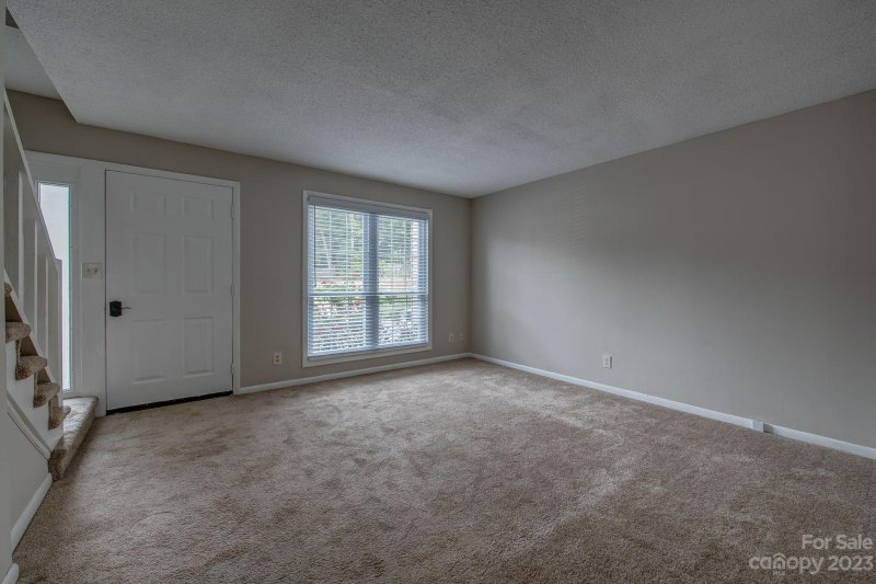 Property image 3 at 1943 Lancer Court, Gastonia, NC 28054