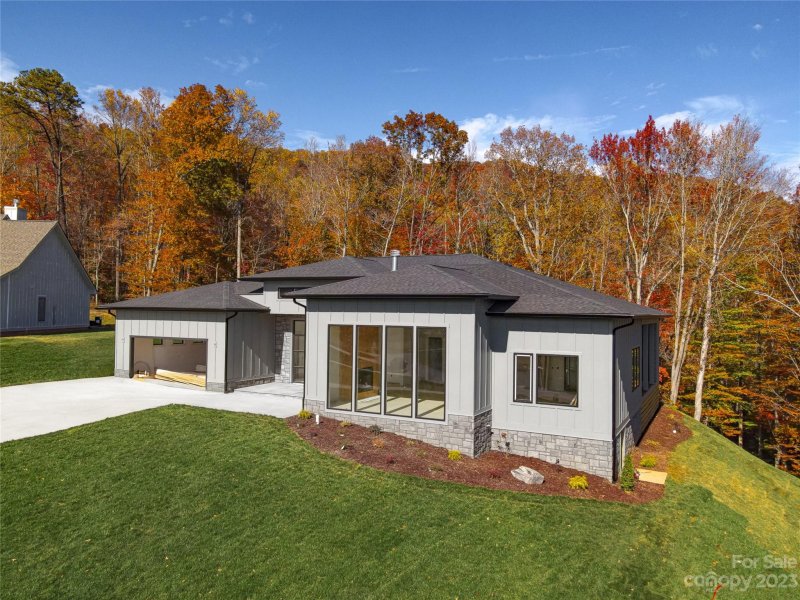 Property image 3 at 16 Slate Drive, Candler, NC 28715