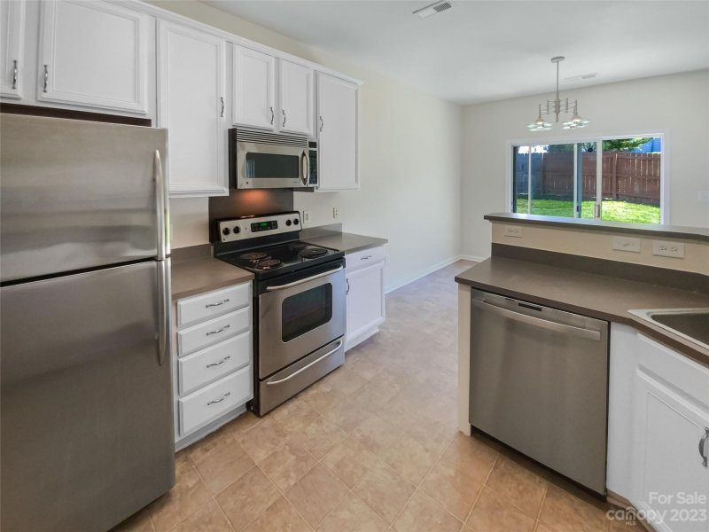 Property image 5 at 1004 Reigate Road, Charlotte, NC 28262