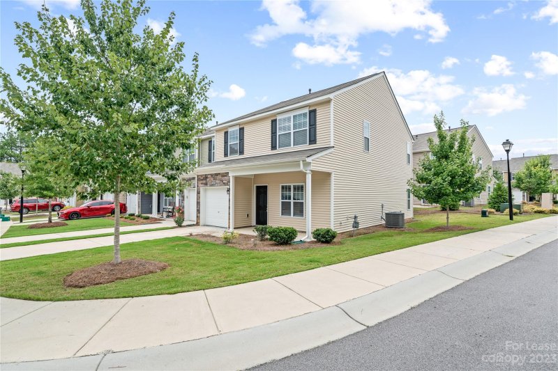 Property image 3 at 12225 Whiteside Drive, Charlotte, NC 28278