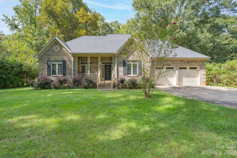 739 Ragin Lane