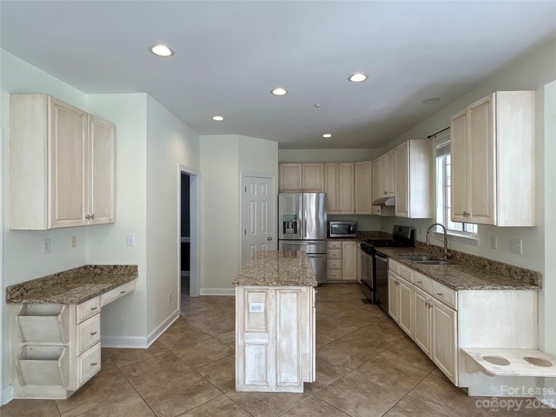 Property image 4 at 6237 Garamond Court, Charlotte, NC 28270