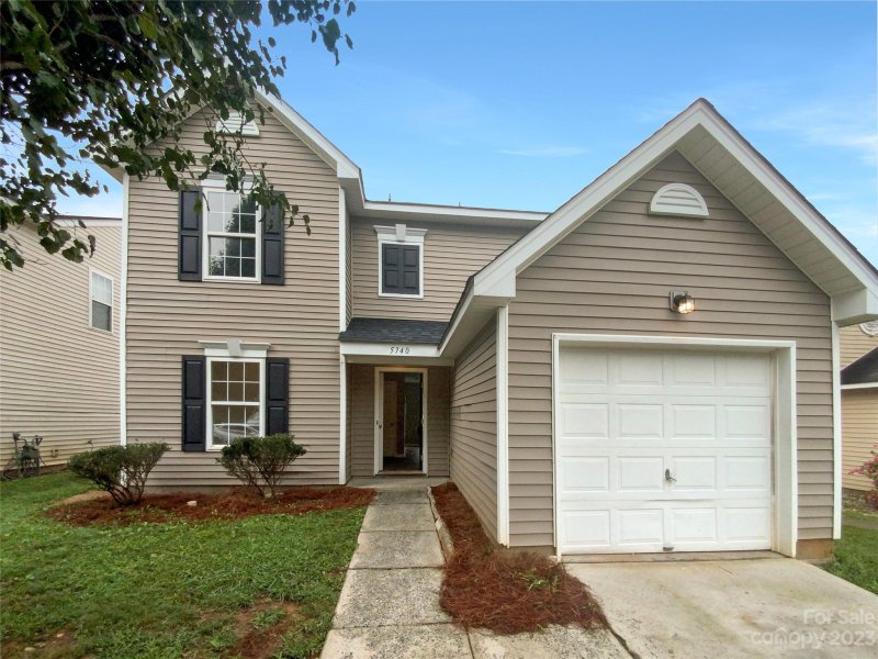 5740 Wallace Cabin Drive