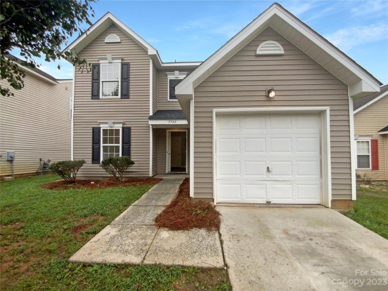 Property image 2 at 5740 Wallace Cabin Drive, Charlotte, NC 28212