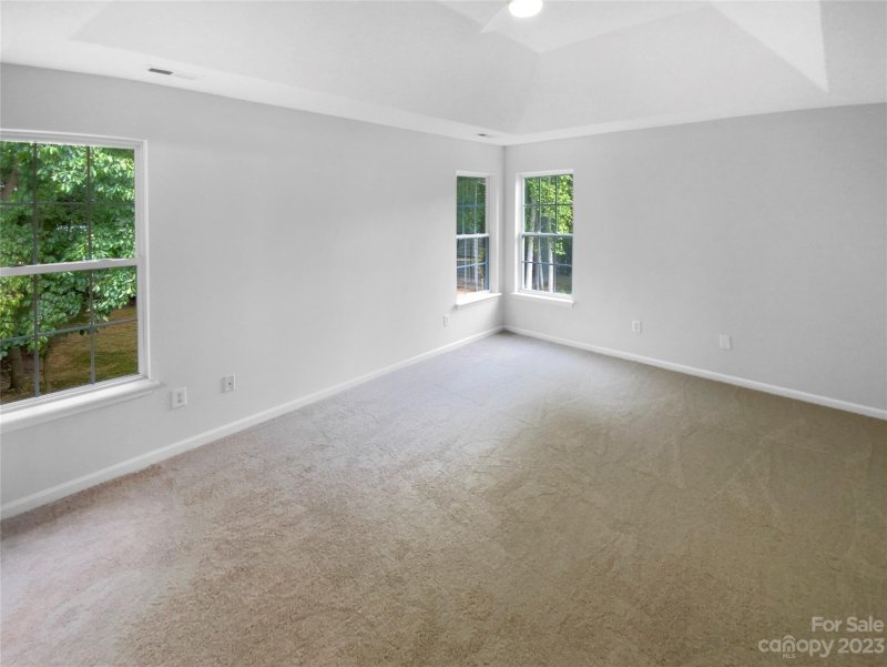 Property image 5 at 114 Shade Tree Circle, Fort Mill, SC 29715