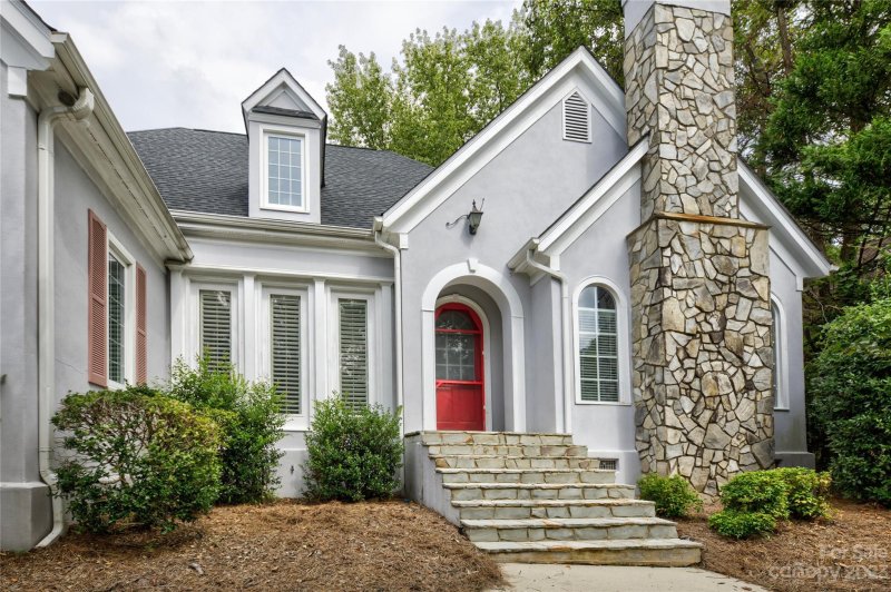 Property image 3 at 16117 Riverpointe Drive, Charlotte, NC 28278