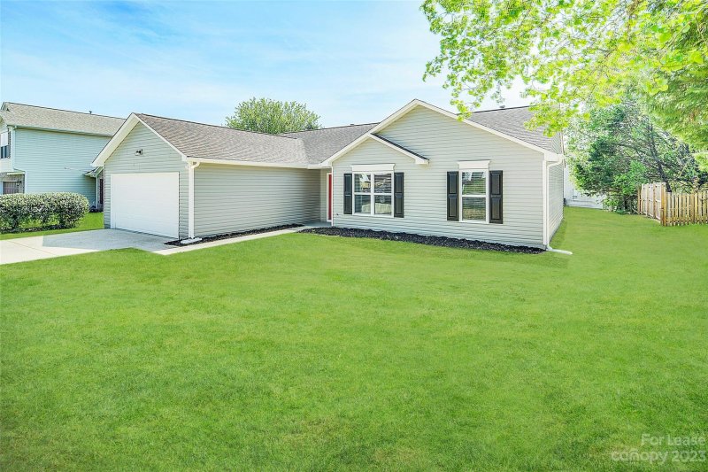 Property image 3 at 2069 Chapel Creek Road, Concord, NC 28025