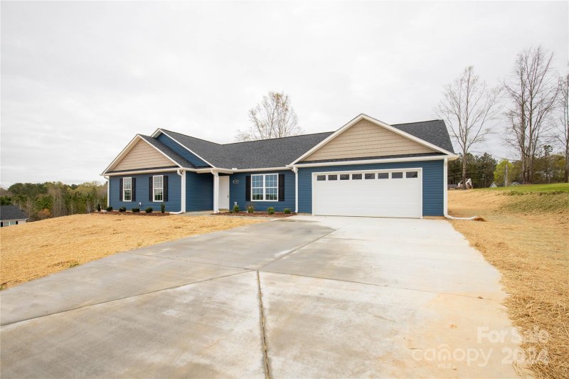 Property image 2 at 4140 Doe Ridge Lane, Lancaster, SC 29720