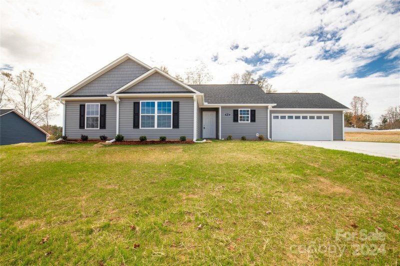 Property image 2 at 4132 Doe Ridge Lane, Lancaster, SC 29720