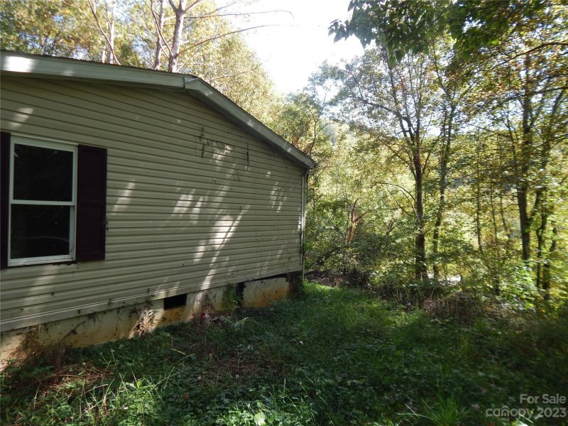 Property image 4 at 270 Rolling Acres Drive, Canton, NC 28716