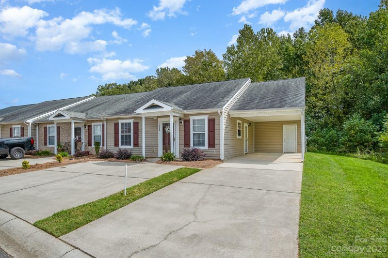 Property image 2 at 1008 Old Chestnut Way, Cramerton, NC 28032