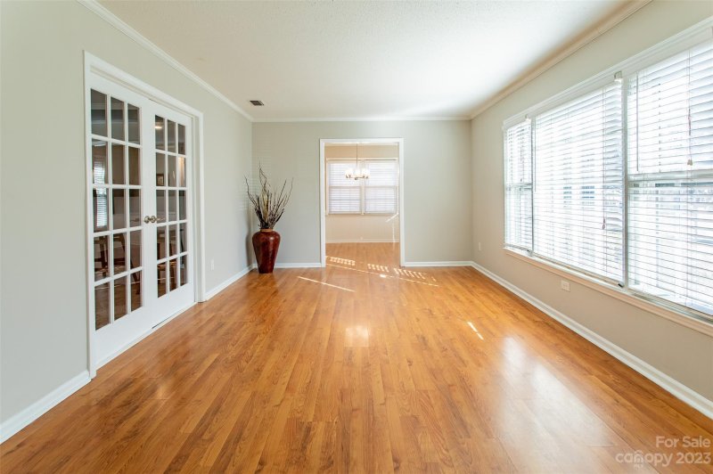 Property image 2 at 1042 Pinafore Drive, Charlotte, NC 28212