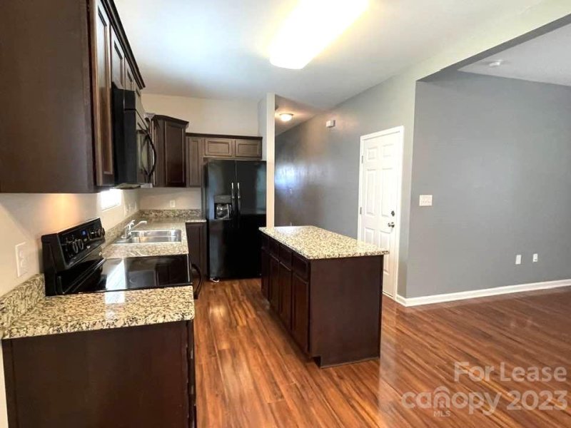 Property image 3 at 116 Lookout Point Place, Mooresville, NC 28115