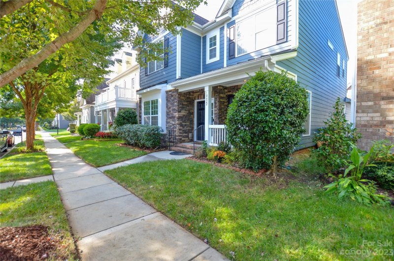 Property image 2 at 10422 Royal Winchester Drive, Charlotte, NC 28277