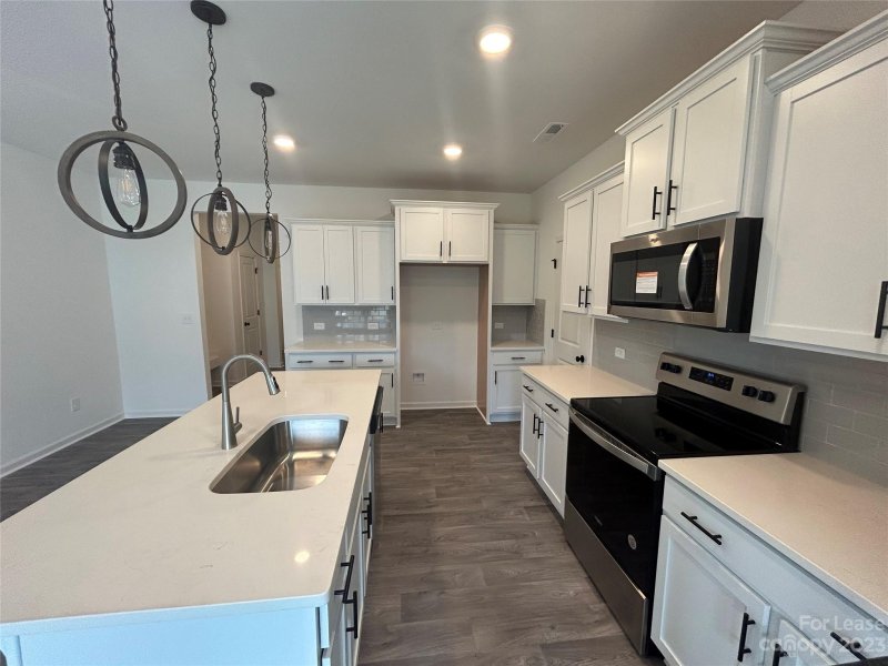 Property image 3 at 2019 Crooked Oak Lane, York, SC 29745