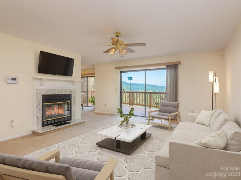 Property image 2 at 76 Hubbard Circle, Penrose, NC 28766