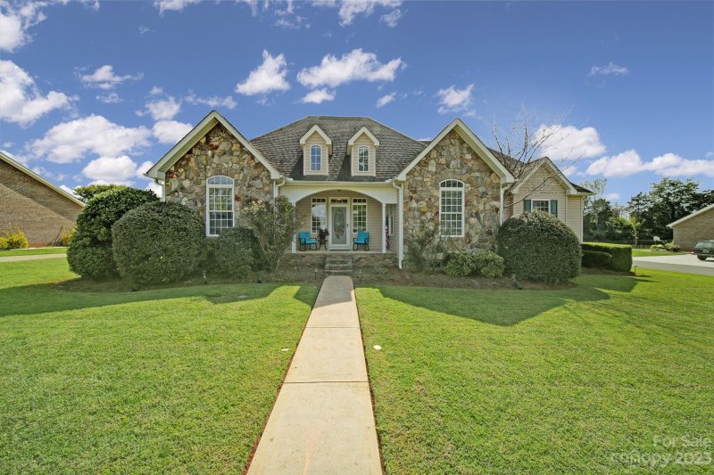 Property image 2 at 1211 Maddy Lane, Rock Hill, SC 29732