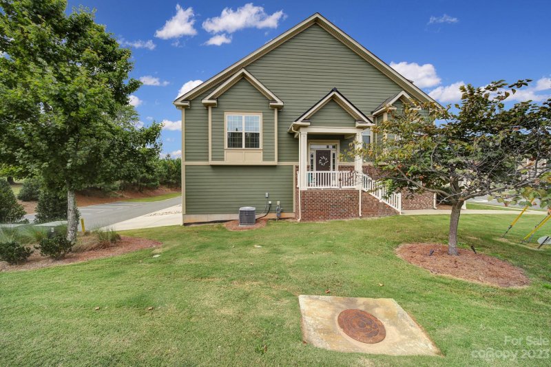 Property image 3 at 509 Dulaney Drive, Tega Cay, SC 29708