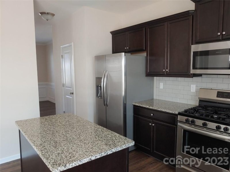 Property image 2 at 143 N Cromwell Drive, Mooresville, NC 28115