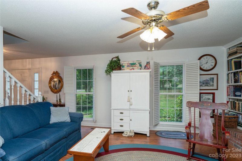 Property image 5 at 114 Lakeview Drive, York, SC 29745