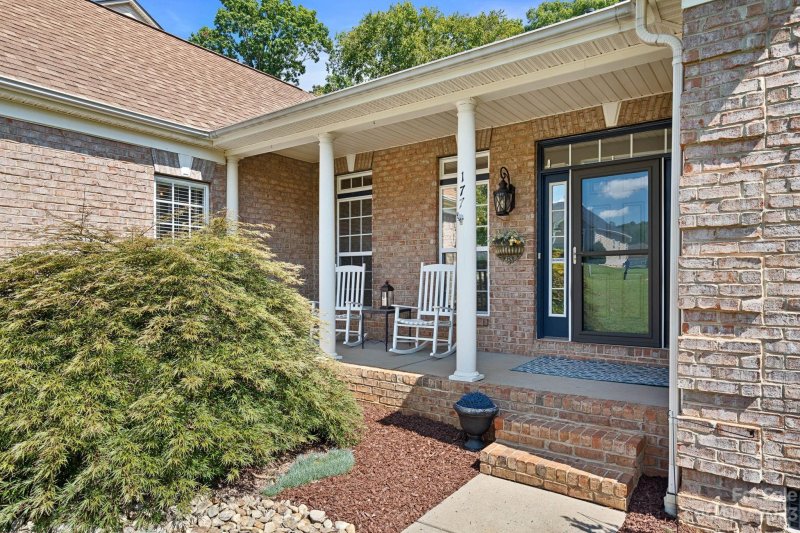 Property image 2 at 177 Pecan Hills Drive, Mooresville, NC 28115