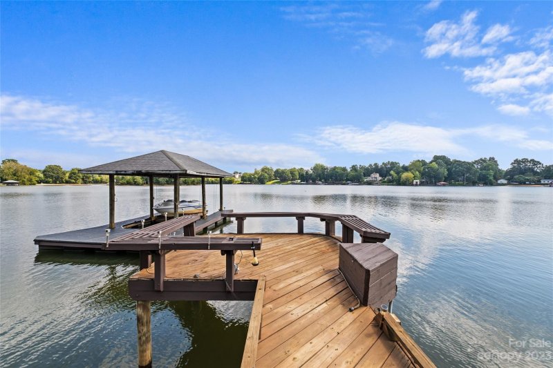 Property image 5 at 100 Chandeleur Drive, Mooresville, NC 28117