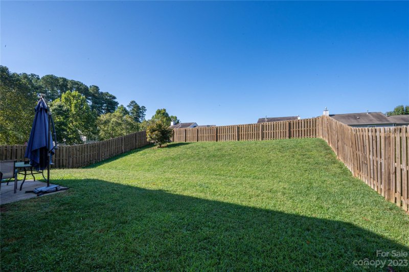 Property image 3 at 9907 Gray Dove Court, Charlotte, NC 28216