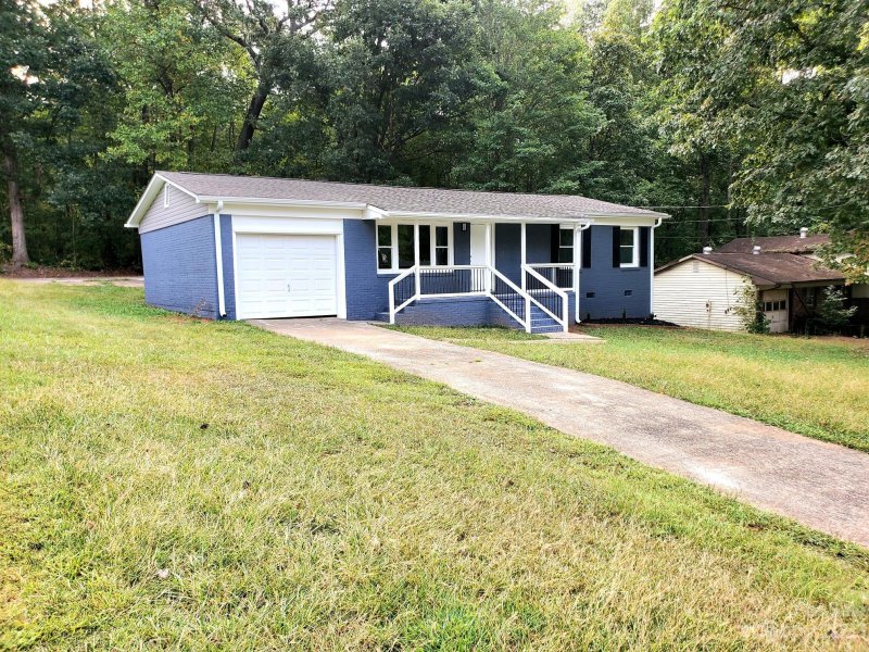 Property image 2 at 1400 Northwoods Drive, Kings Mountain, NC 28086