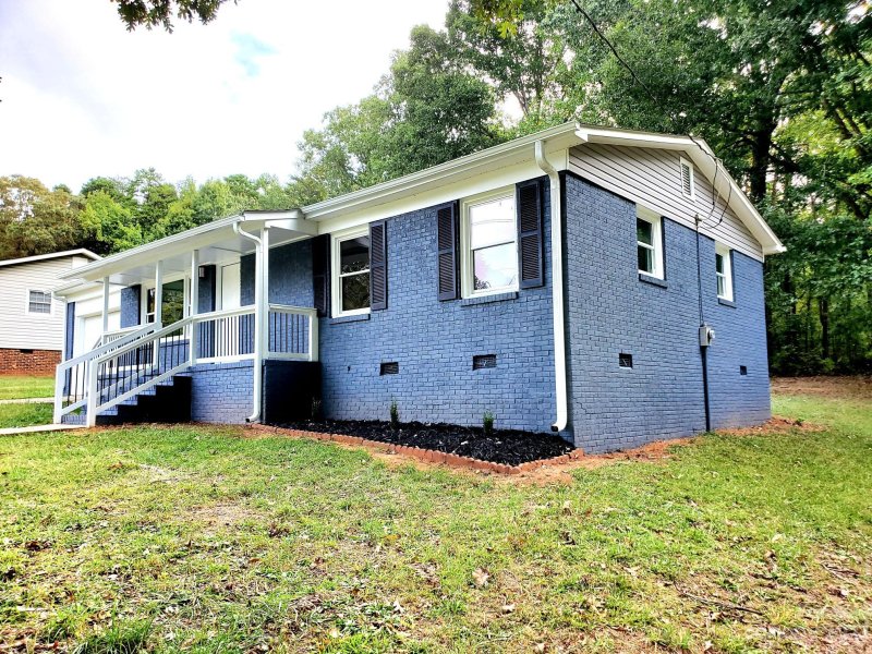 Property image 3 at 1400 Northwoods Drive, Kings Mountain, NC 28086