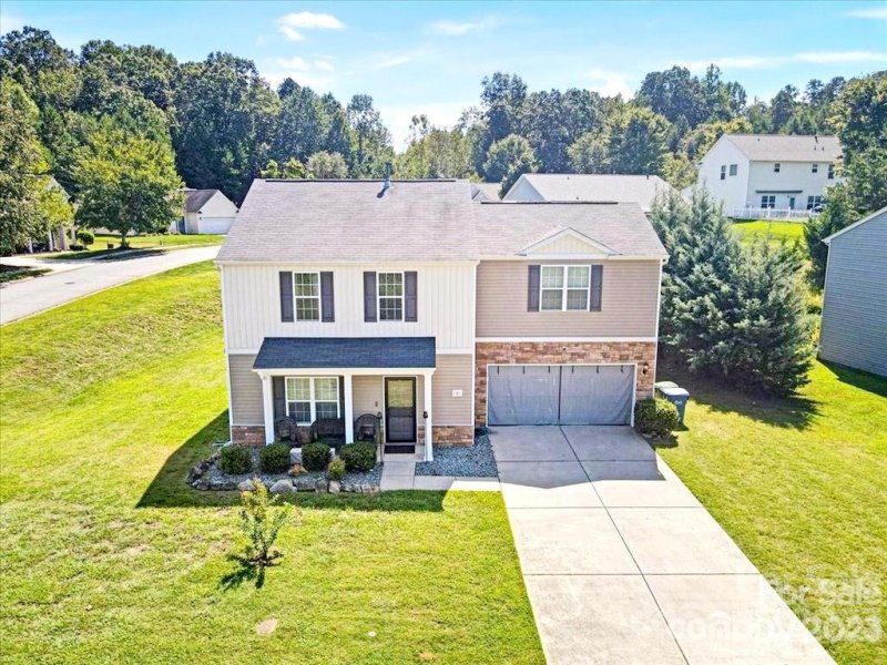 Property image 2 at 101 Ashmore Drive, Mount Holly, NC 28120