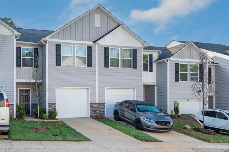 Property image 3 at 1476 Mulberry Ridge Drive, Newton, NC 28658