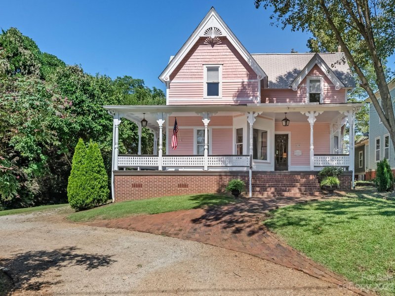 Property image 3 at 820 N Main Street, Salisbury, NC 28144