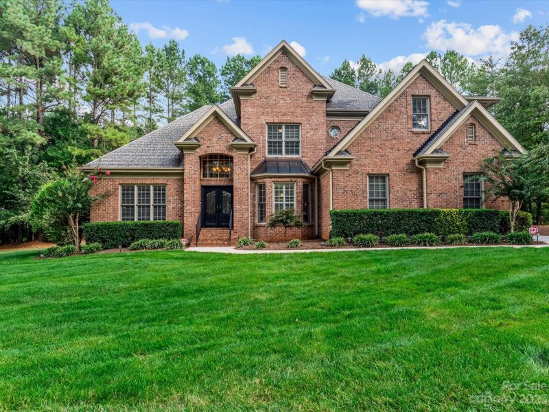 6938 Pebble Bay Drive