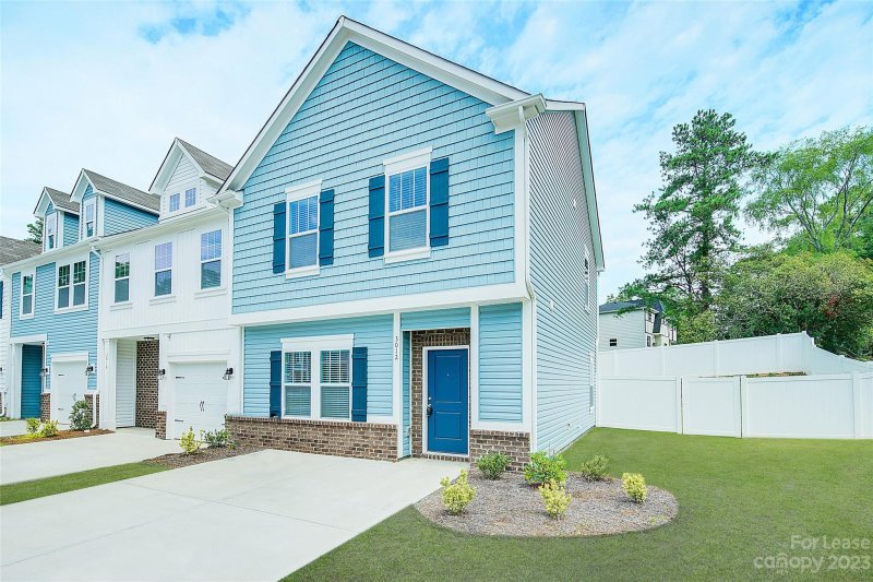 Property image 3 at 3012 Ayana Drive, Charlotte, NC 28210