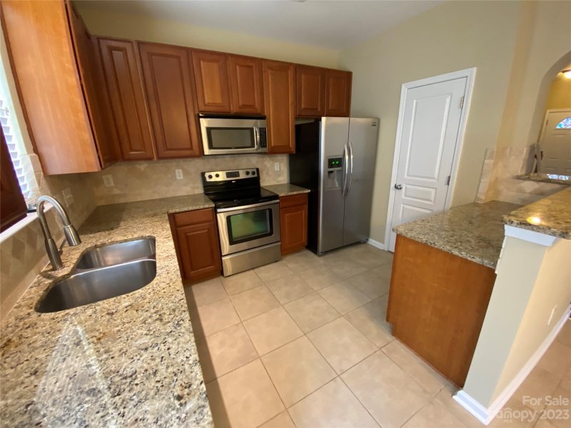 Property image 5 at 8215 Chaceview Court, Charlotte, NC 28269