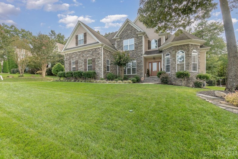 Property image 2 at 7818 Sand Trap Lane, Stanley, NC 28164