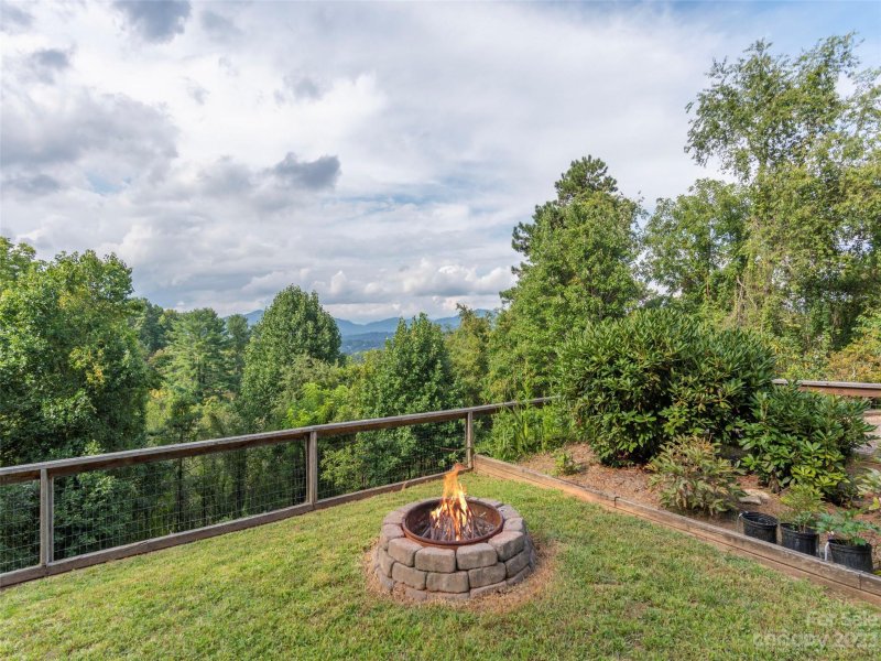 Property image 2 at 178 Keith Drive, Canton, NC 28716