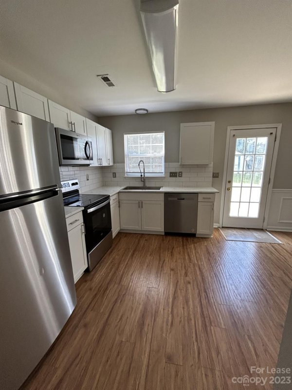 Property image 4 at 4277 Maybrook Court, Concord, NC 28027