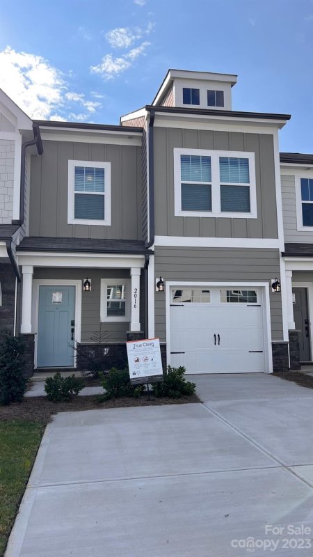 2016 Crooked Oak Lane