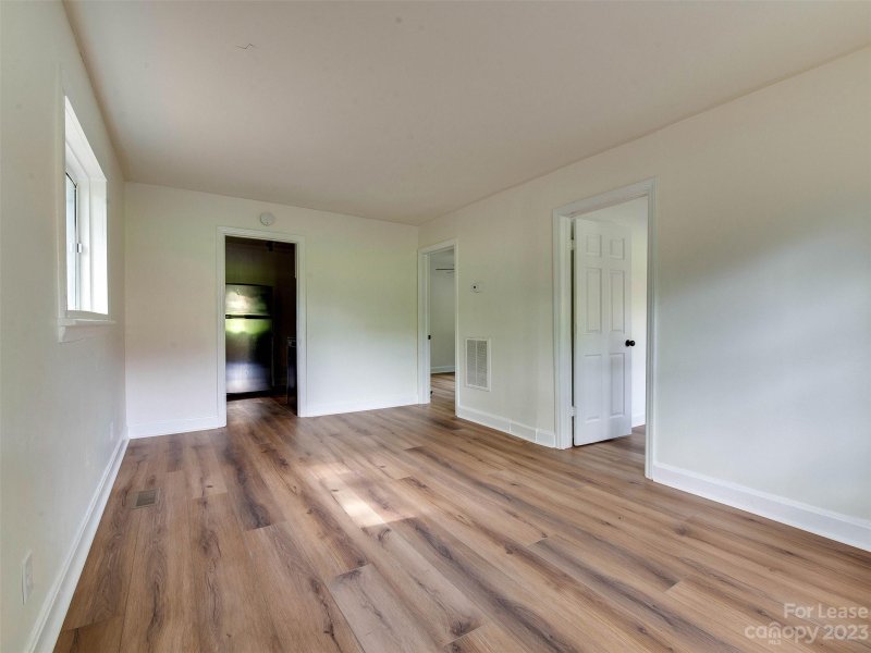 Property image 2 at 1420 Anderson Street, Charlotte, NC 28205